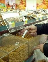 不觸摸，更安心 散裝食品選購的新風尚